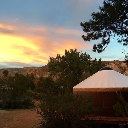 Escalante Yurts - Luxury Lodging Exterior photo
