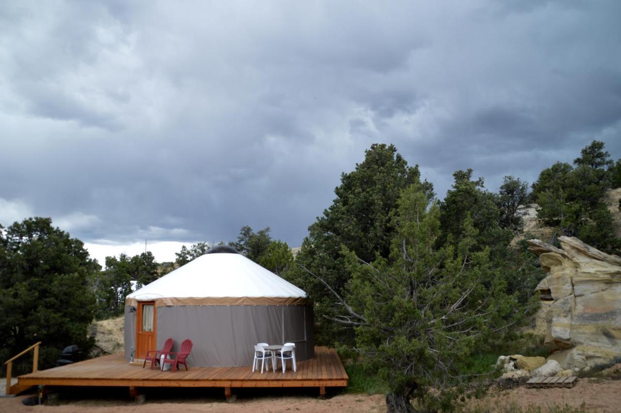 Escalante Yurts - Luxury Lodging Exterior photo