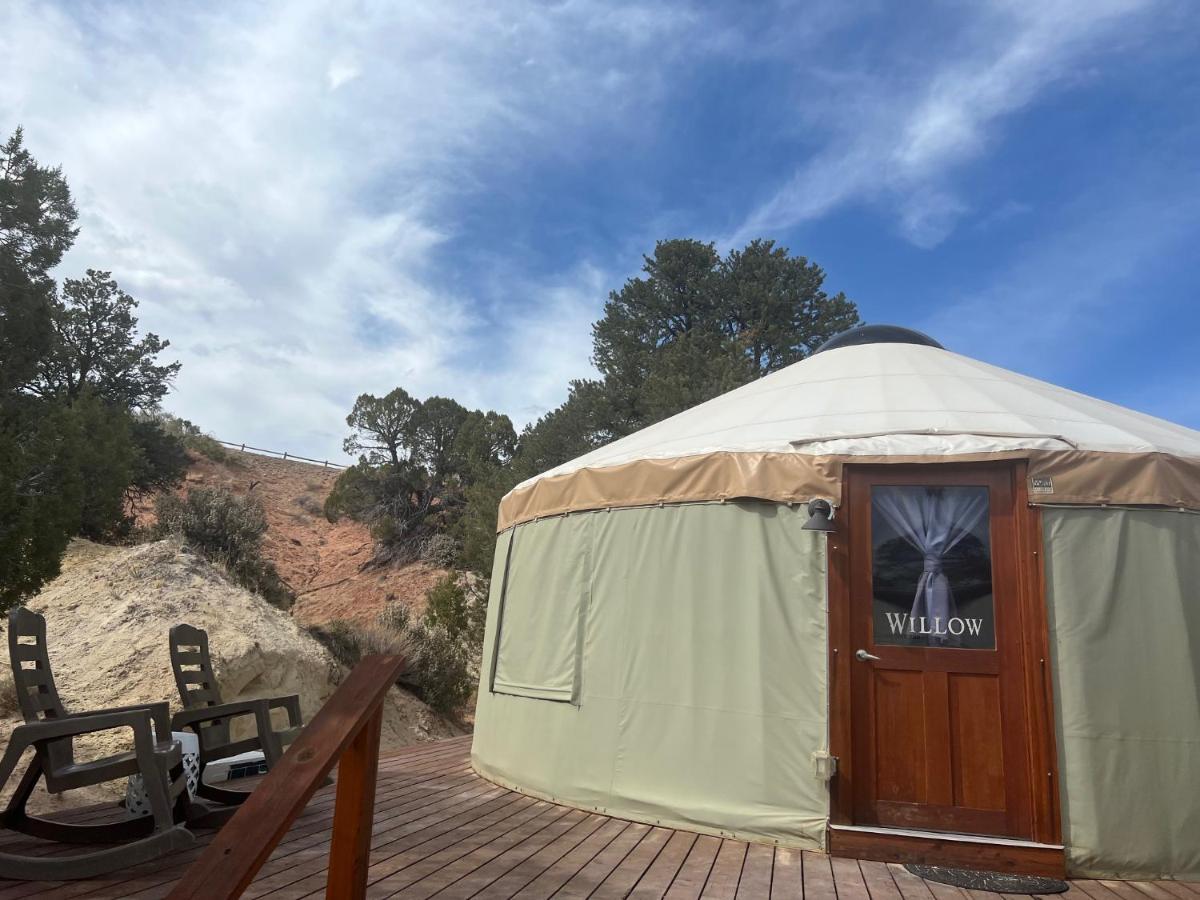 Escalante Yurts - Luxury Lodging Exterior photo