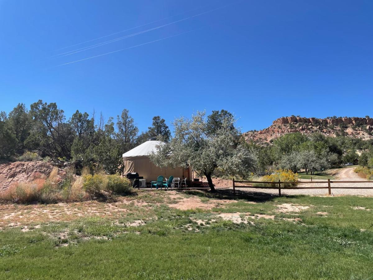 Escalante Yurts - Luxury Lodging Exterior photo