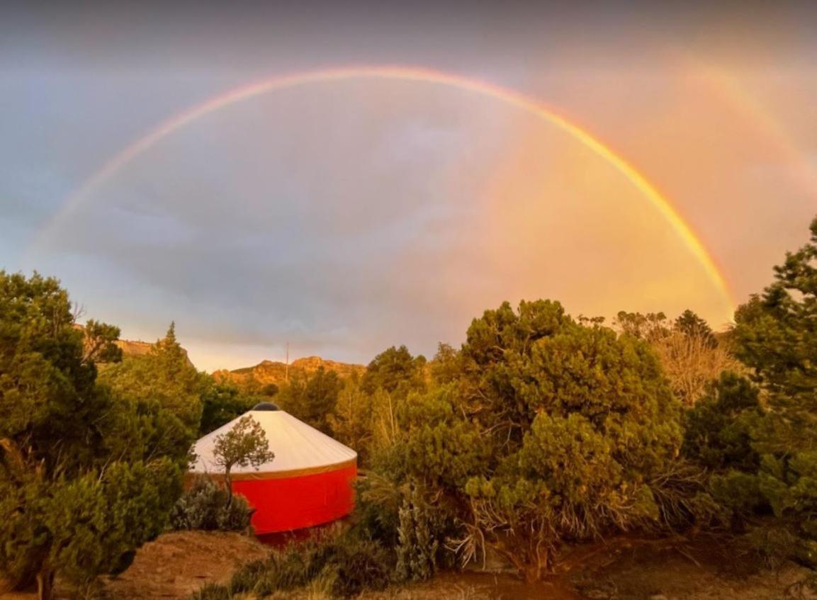 Escalante Yurts - Luxury Lodging Exterior photo